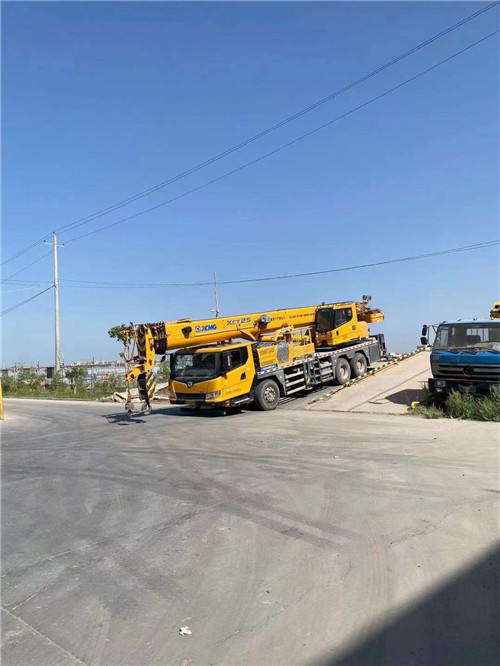 徐汇区吊车作业时，可能会产生哪些额外收费项目？