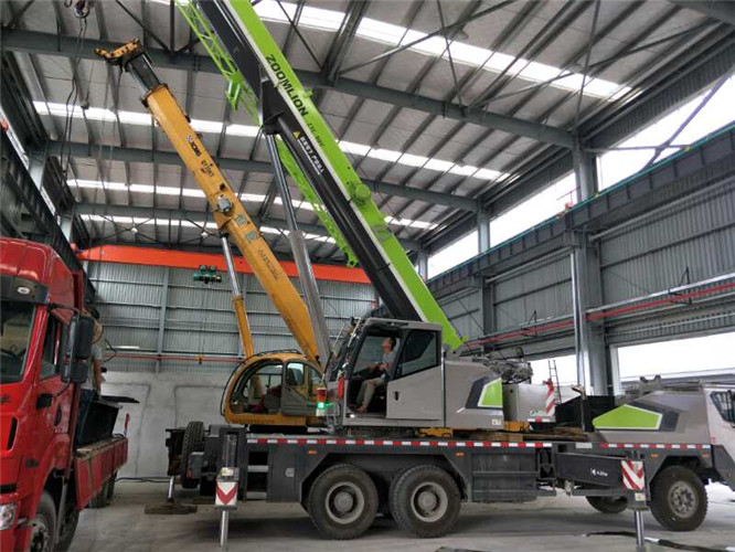 徐汇区高空车出租需要注意哪些安全事项？